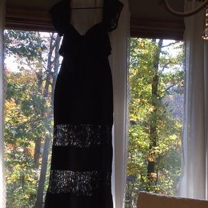 🎄🎄NWT Venus Bandage gown